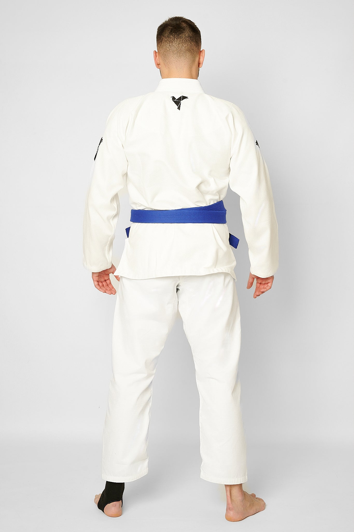 gis, kimonos, bjj gi